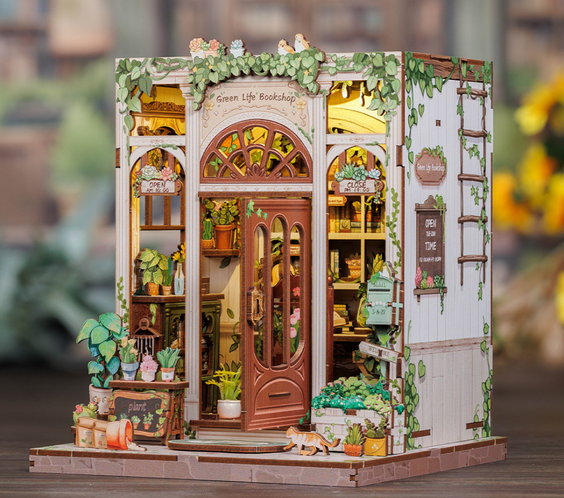 Green Life Bookstore