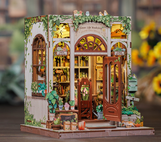 Green Life Bookstore