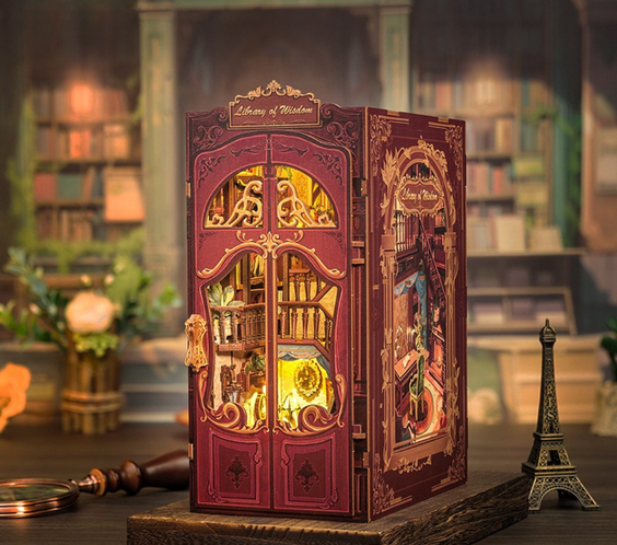 Мъдрата библиотека 🕯️